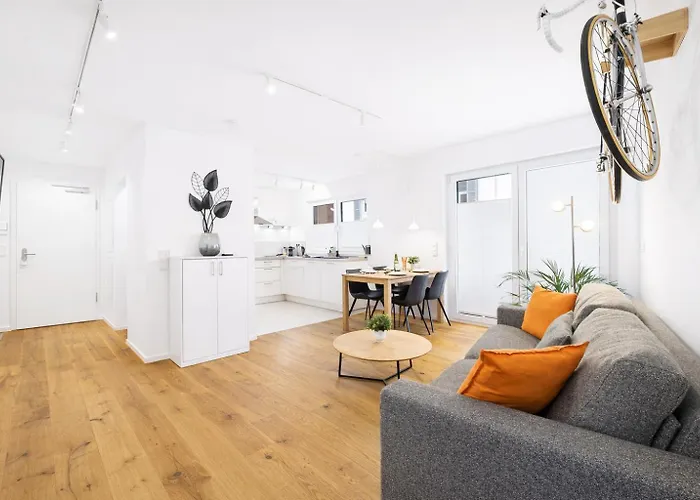 Kstay Apartment-kombi Im Eg Und Dg Fuer Bis Zu 8 Personen Mit Dachterrasse, Parkplaetzen, Smart-tvs